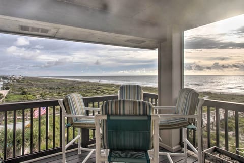 Apartment (2 Bedrooms) | Front of property