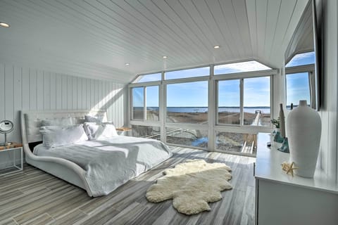 House (6 Bedrooms) | Interior
