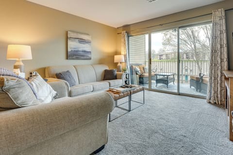 Apartment (2 Bedrooms) | Front of property