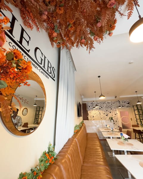 Cafe