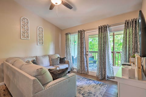 Apartment (2 Bedrooms) | Front of property