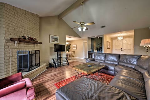 House (3 Bedrooms) | Front of property