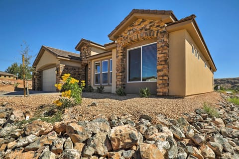 House (3 Bedrooms) | Front of property