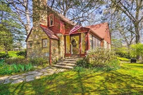 House (4 Bedrooms) | Front of property