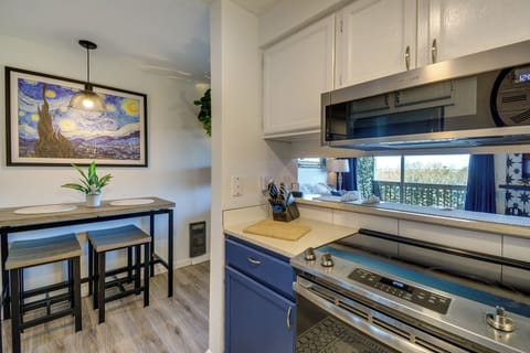 Apartment (1 Bedroom) | Interior