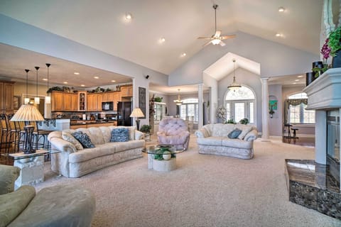 House (4 Bedrooms) | Interior