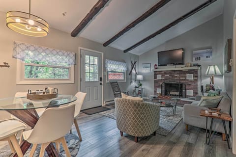 Cottage (2 Bedrooms) | Interior