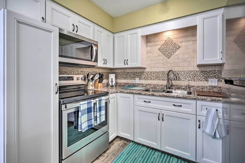 Cottage (2 Bedrooms) | Interior