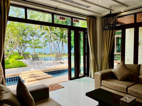 Villa, 4 Bedrooms | Beach/ocean view