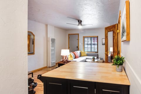 Apartment (1 Bedroom) | Interior
