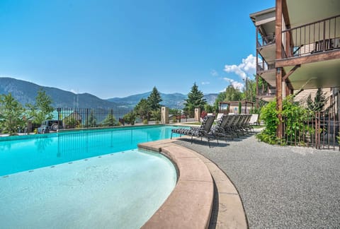 Apartment (2 Bedrooms) | Front of property