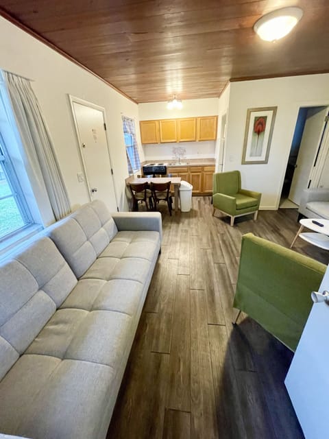 Suite, 1 Bedroom | Living area | Flat-screen TV