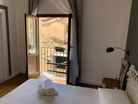 Deluxe Room | In-room safe, individually decorated, individually furnished