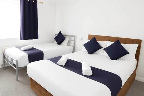 Family Quadruple Room | Iron/ironing board (on request), WiFi (free)