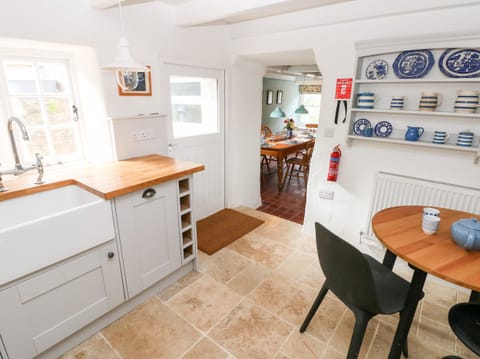 Fridge, dishwasher, electric kettle, toaster