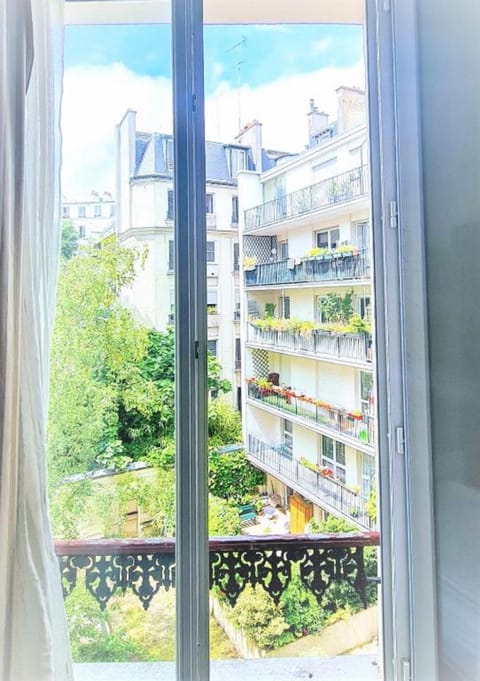 Classic Single Room | Desk, laptop workspace, iron/ironing board, free WiFi