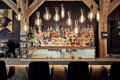 Breakfast, lunch, dinner served; local cuisine 