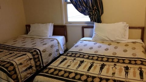 Iron/ironing board, free WiFi