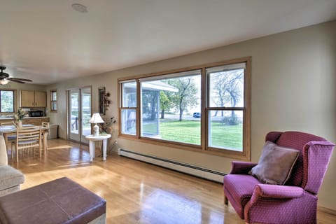 House (2 Bedrooms) | Interior
