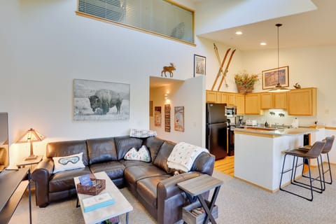 Apartment (3 Bedrooms) | Front of property