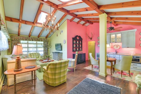 Cottage (2 Bedrooms) | Front of property