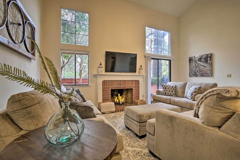 Apartment (3 Bedrooms) | Front of property