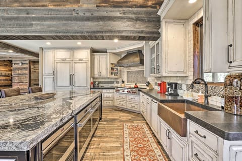 Villa (Multiple Bedrooms) | Interior