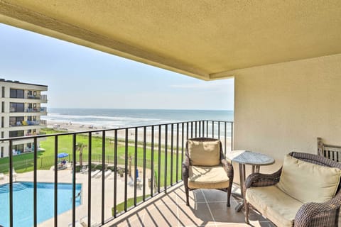 Apartment (2 Bedrooms) | Front of property