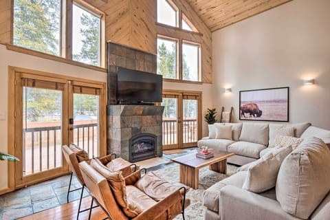 House (4 Bedrooms) | Interior