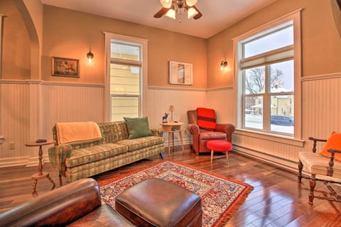 House (2 Bedrooms) | Interior