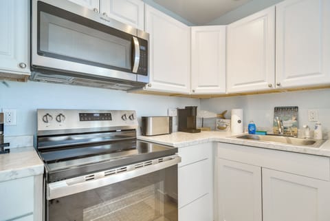 Apartment (1 Bedroom) | Interior