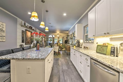 Cottage (2 Bedrooms) | Interior
