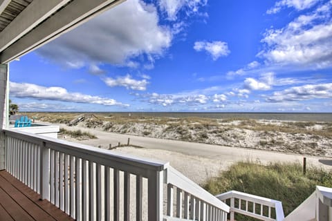 Apartment (2 Bedrooms) | Front of property