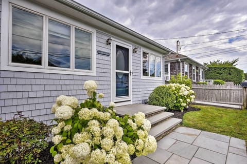 Cottage (2 Bedrooms) | Interior