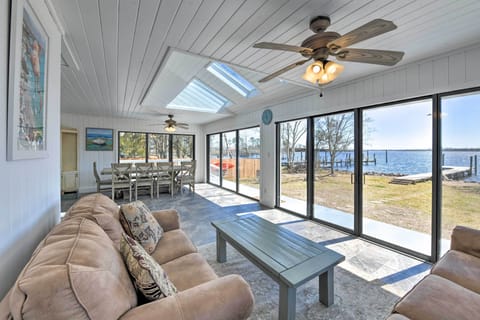 House (3 Bedrooms) | Front of property