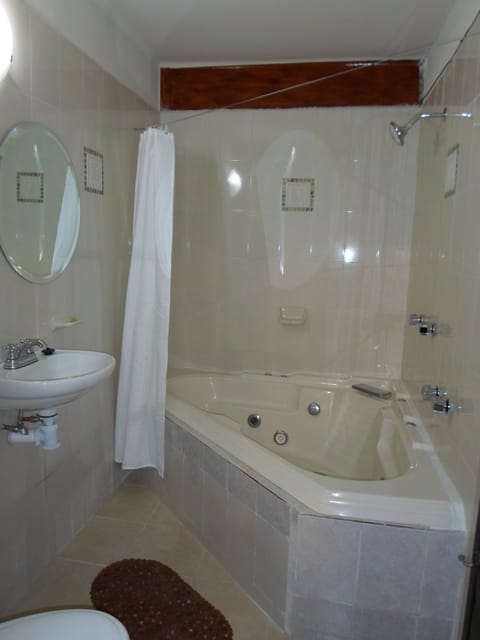 Superior Double Room | Jetted tub