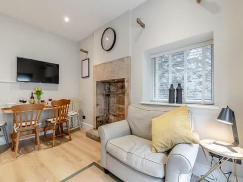 Cottage | Living area