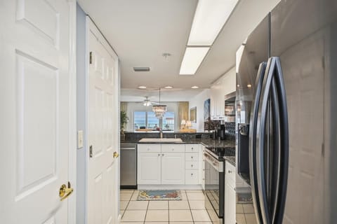 Condo, 2 Bedrooms | Private kitchen | Fridge, coffee/tea maker, toaster