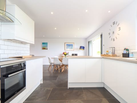 Fridge, dishwasher, electric kettle, toaster