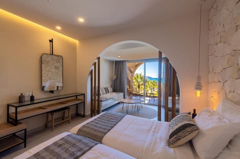 Superior Double or Twin Room, Sea View, Beachfront | In-room safe, iron/ironing board, free WiFi, bed sheets