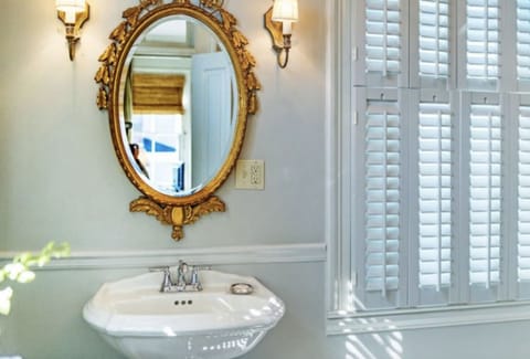 Room | Bathroom | Shower, hair dryer, bathrobes, towels