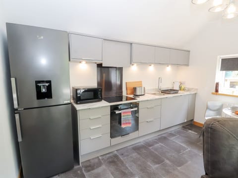 Fridge, dishwasher, electric kettle, toaster