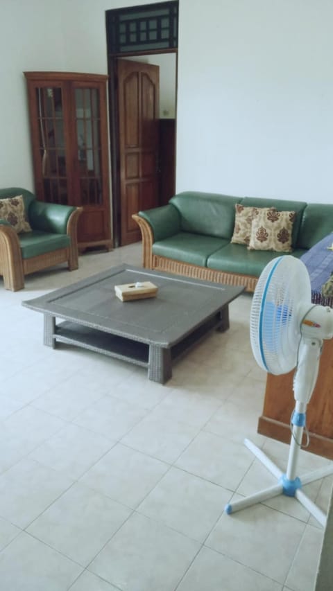 Comfort Double Room | Soundproofing, free WiFi, bed sheets