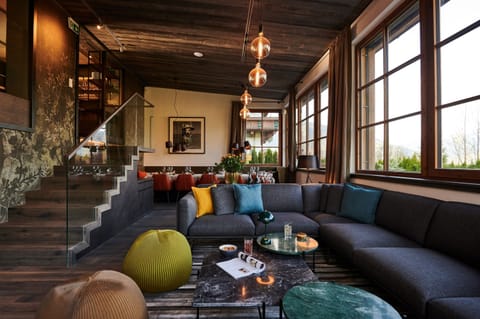 House, Smoking | 8 bedrooms
