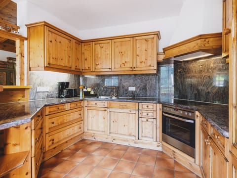 Apartment | 4 bedrooms