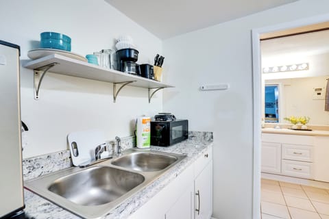 Apartment (1 Bedroom) | Interior