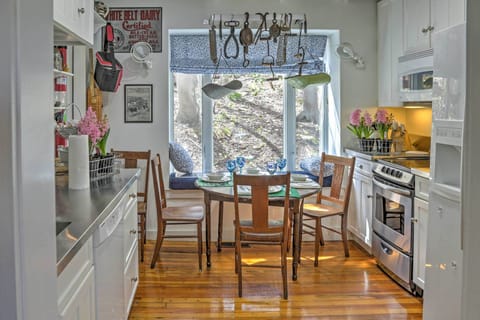 Cottage (3 Bedrooms) | Interior