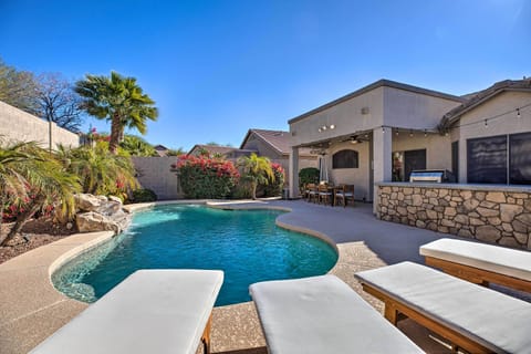 House (4 Bedrooms) | Interior