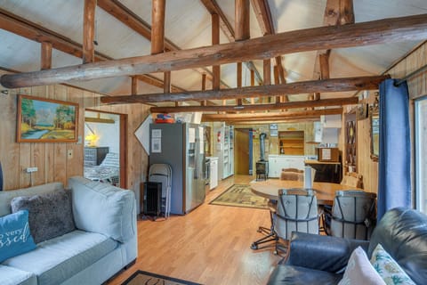 House (1 Bedroom) | Interior