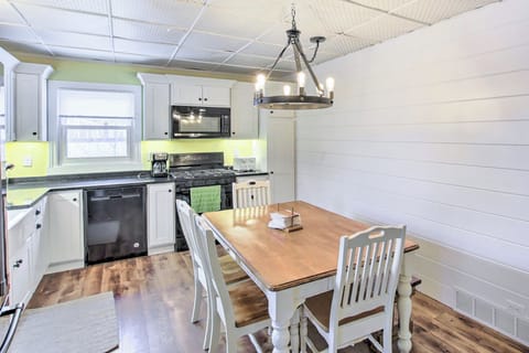 Cottage (3 Bedrooms) | Interior